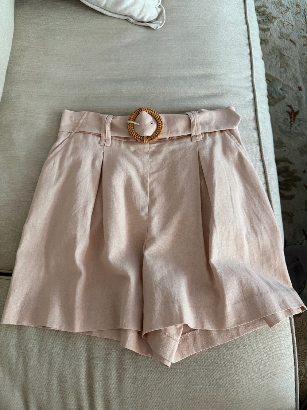 High-Waist Pleated Shorts with Belt - Blush Pink
